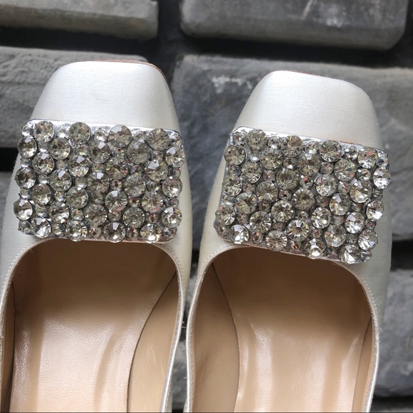 Kate Spade Ivory Satin Rhinestone Pumps NEW sz 10 - Picture 10 of 12